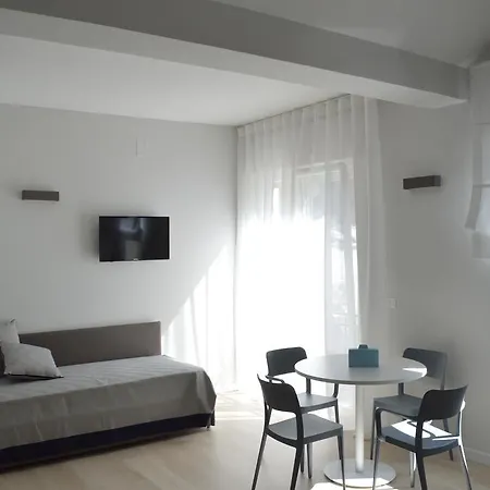 Rent Trani